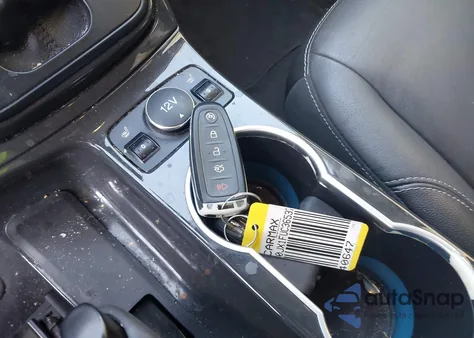 2015 Ford Escape Titanium из США, поврежденный, VIN 1FMCU0JX1FUC36537